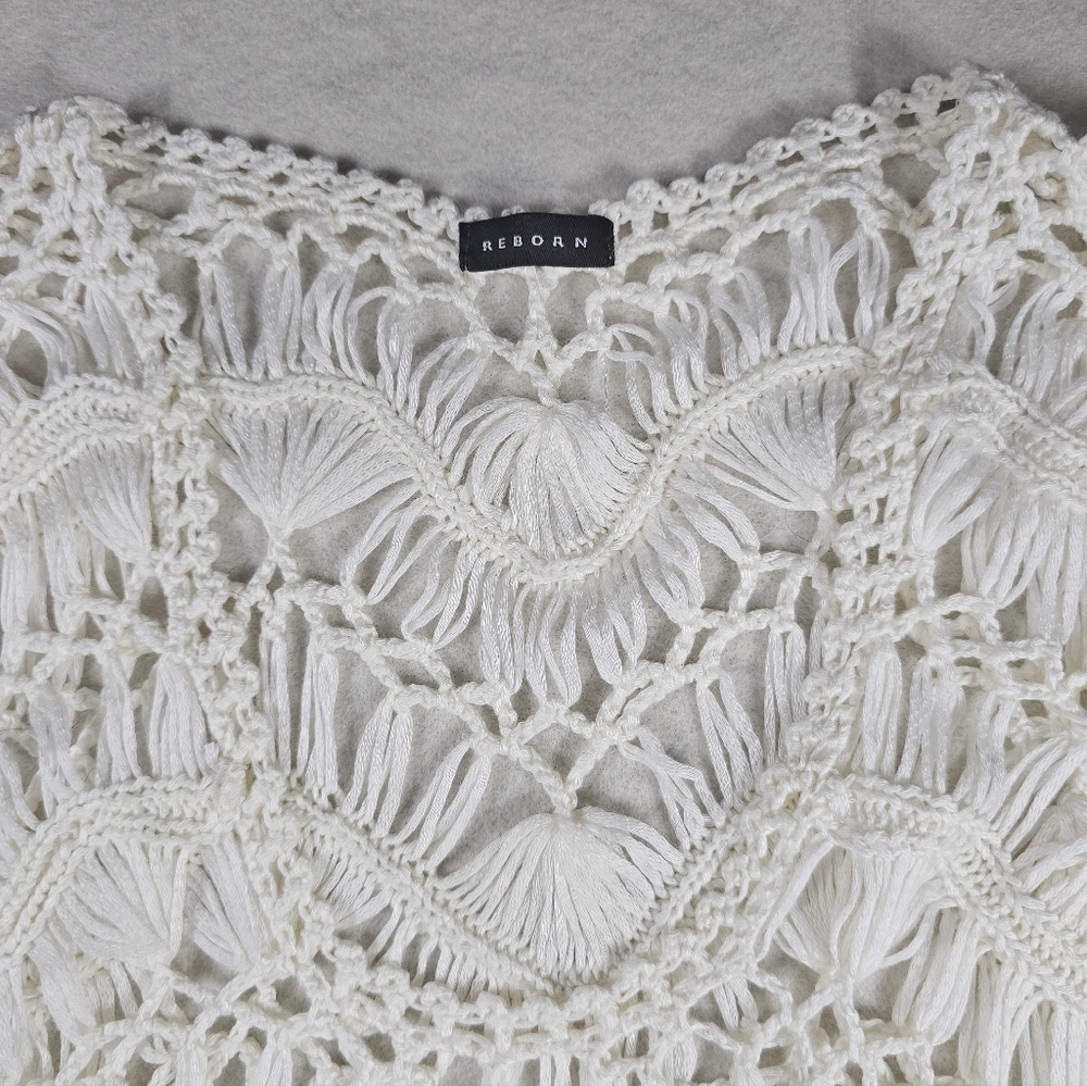 Reborn Women’s White Crochet Lace Knit Top – Boho Chic Semi-Sheer Blouse Size M - Picture 3 of 5